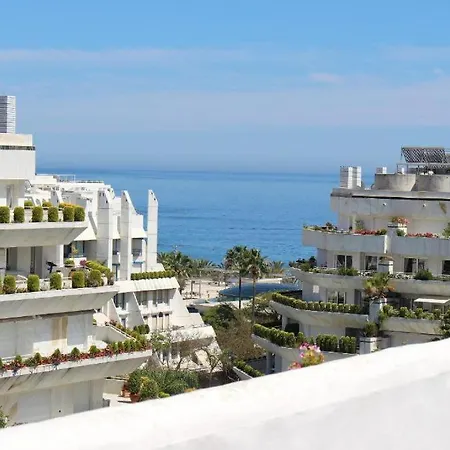 Atico En Apartahotel, Marbella