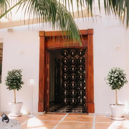 Atico En Apartahotel, Marbella