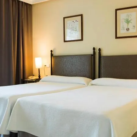 Atico En Apartahotel, * Marbella