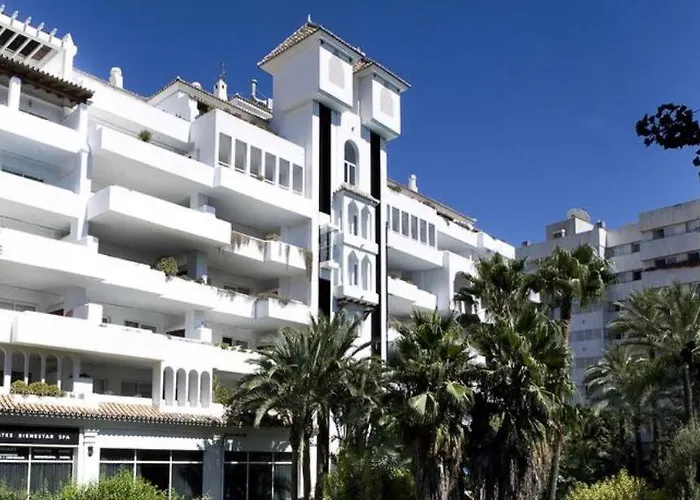Atico Sultan Apartmanhotel Marbella